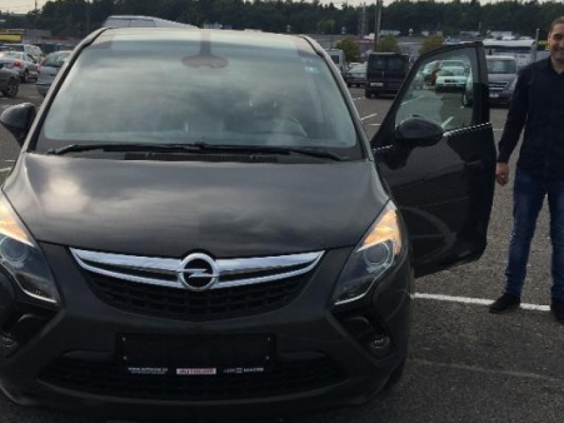 Довольный клиент