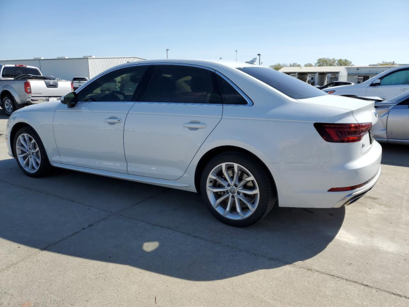 2020 Audi A4 с пробегом 39 060 км