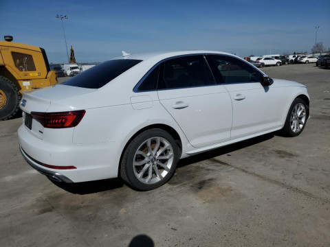 2020 Audi A4 с пробегом 39 060 км