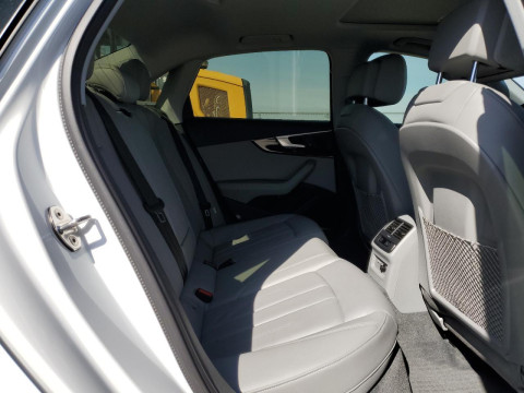 2020 Audi A4 с пробегом 39 060 км