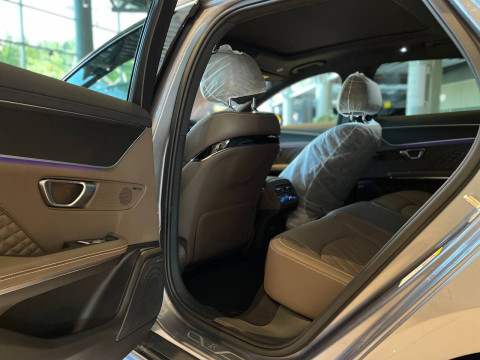 2024 BYD Han с пробегом 73 км