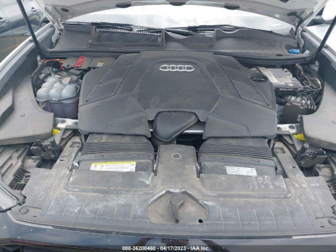 2019 Audi Q8 с пробегом 92 824 км