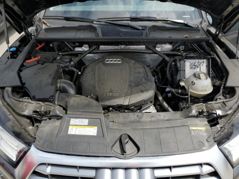 2020 Audi Q5 с пробегом 38 400 км