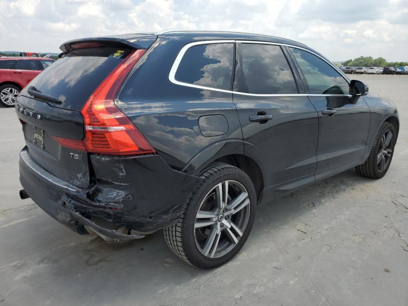2020 Volvo XC60 с пробегом 60 841 км