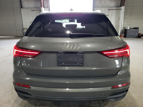 2023 Audi Q3 с пробегом 9 562 км