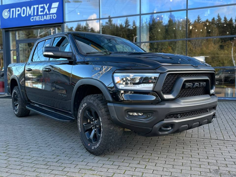 2021 Ram 1500 с пробегом 53 000 км