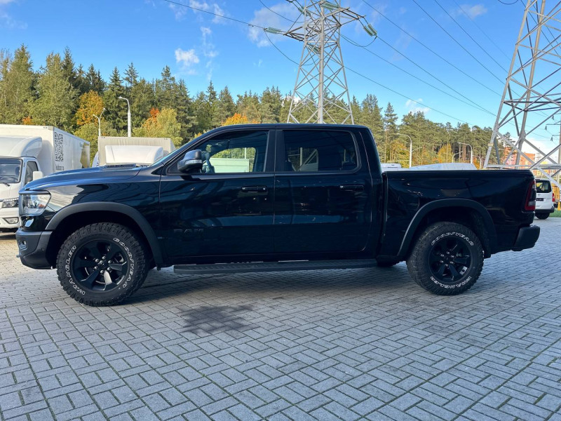 2021 Ram 1500 с пробегом 53 000 км