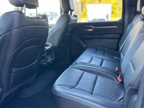 2021 Ram 1500 с пробегом 53 000 км