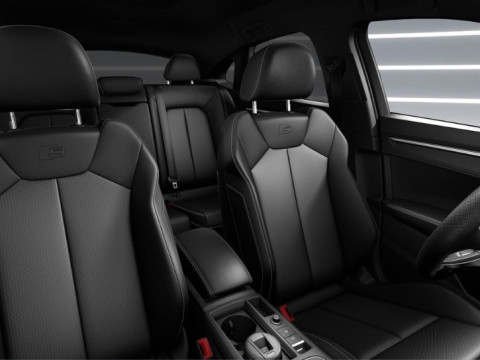 2023 Audi Q3 с пробегом 50 км