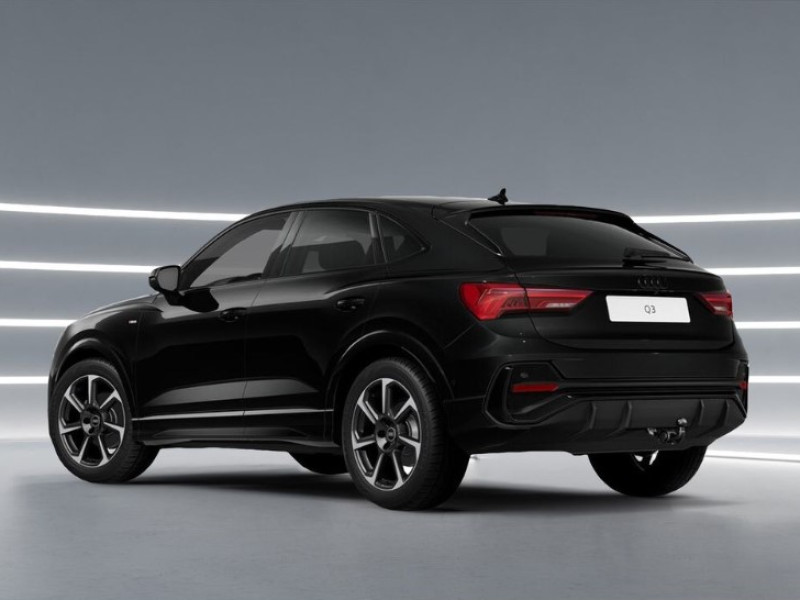 2023 Audi Q3 с пробегом 50 км