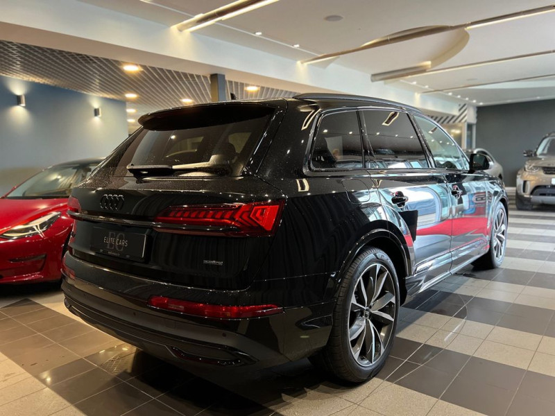 2023 Audi Q7 с пробегом 50 км