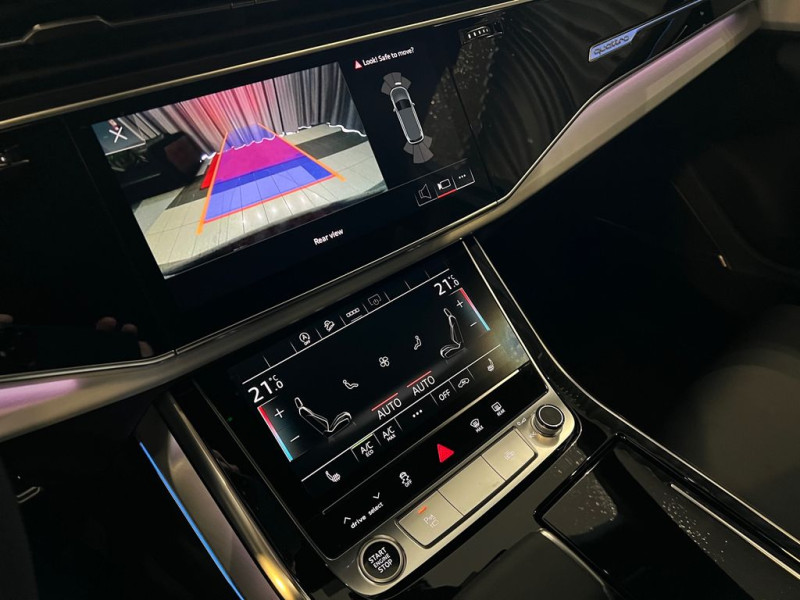 2023 Audi Q7 с пробегом 50 км