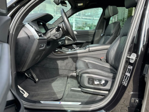 2020 BMW X7 с пробегом 73 300 км