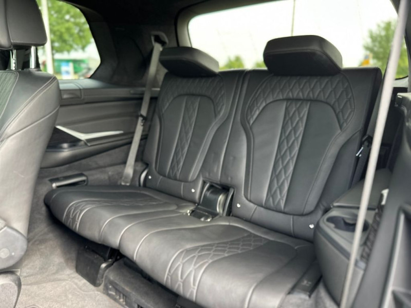 2020 BMW X7 с пробегом 73 300 км