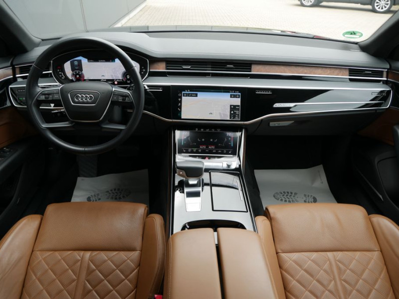 2020 Audi A8 с пробегом 118 000 км