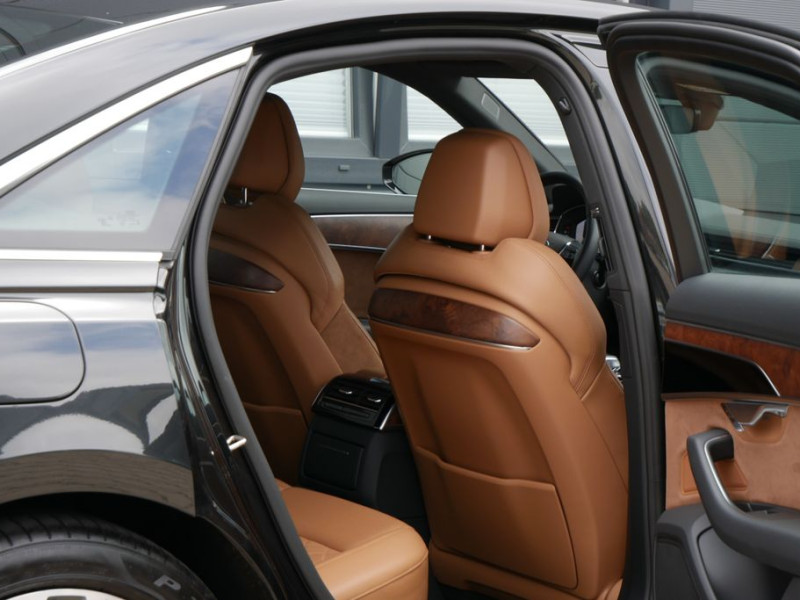 2020 Audi A8 с пробегом 118 000 км