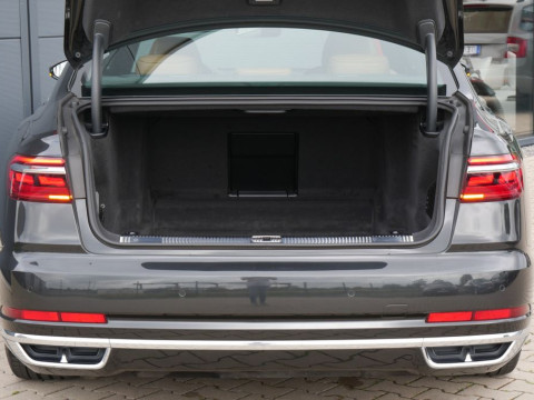 2020 Audi A8 с пробегом 118 000 км