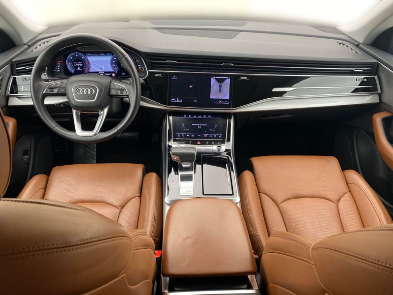 2020 Audi Q8 с пробегом 89 800 км