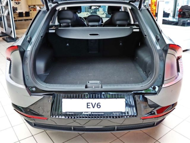 2022 Kia EV6 с пробегом 11 500 км