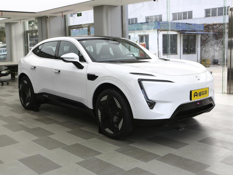 2024 Avatr 11 без пробега