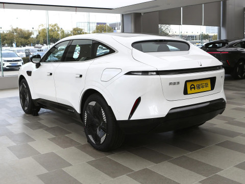 2024 Avatr 11 без пробега