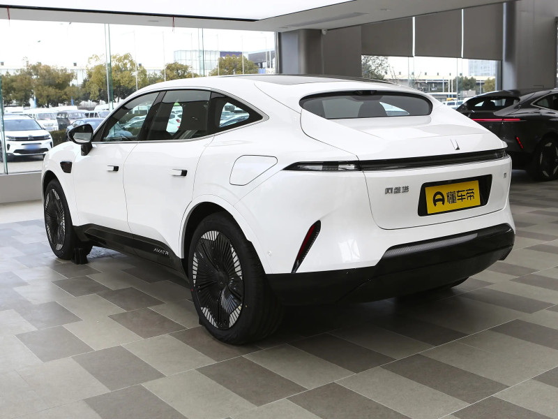 2024 Avatr 11 без пробега