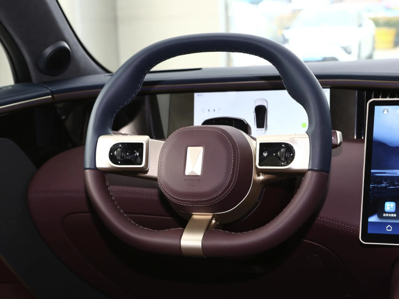 2024 Avatr 11 без пробега