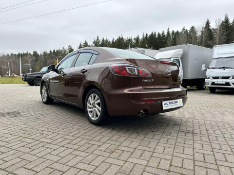 2012 Mazda 3 с пробегом 178 000 км