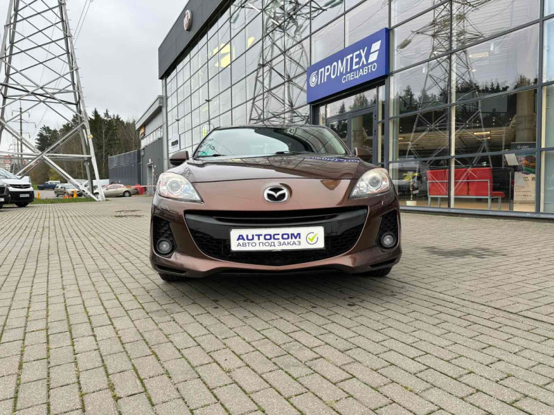 2012 Mazda 3 с пробегом 178 000 км
