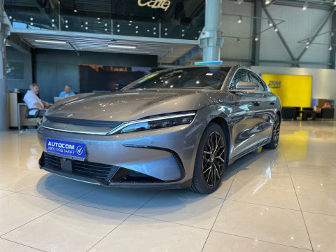 2022 BYD Han с пробегом 73 км