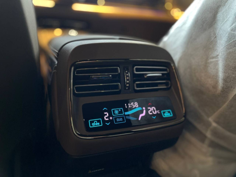 2022 BYD Han с пробегом 73 км