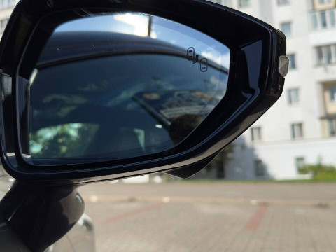 2024 Zeekr 001 с пробегом 20 км