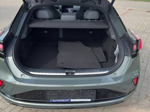 2024 Zeekr 001 с пробегом 20 км