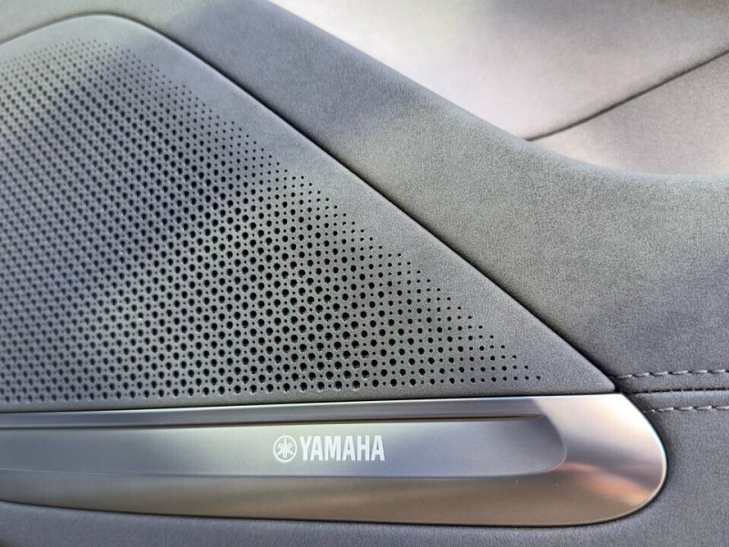 2024 Zeekr 001 с пробегом 20 км