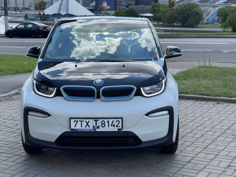2021 BMW i3 с пробегом 63 000 км