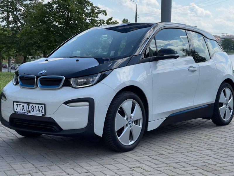 2021 BMW i3 с пробегом 63 000 км
