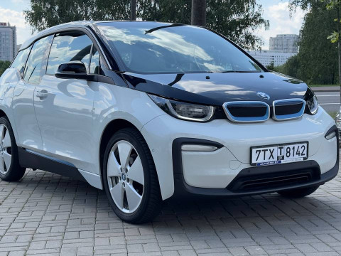 2021 BMW i3 с пробегом 63 000 км