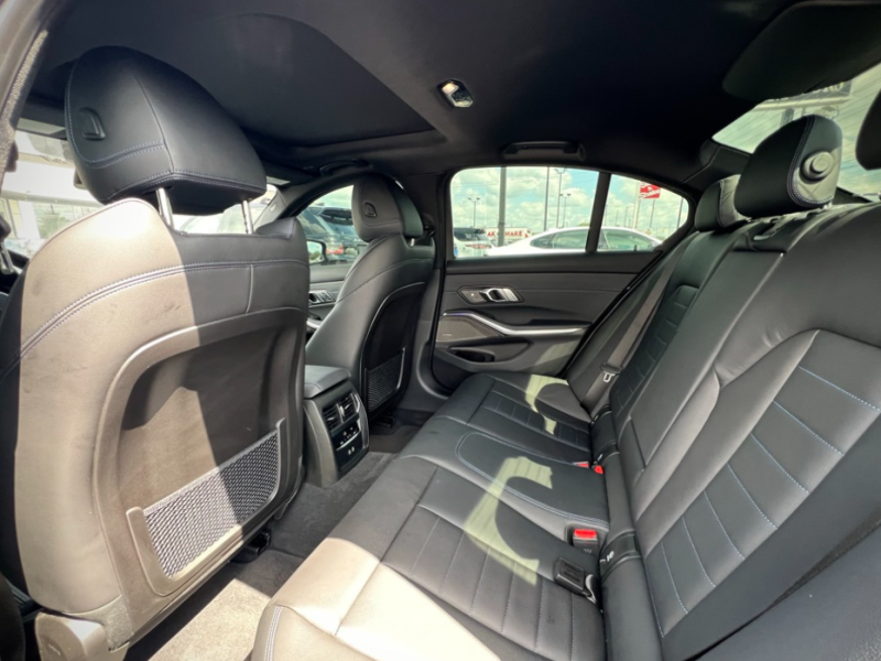 2021 BMW 3 серии с пробегом 64 000 миль