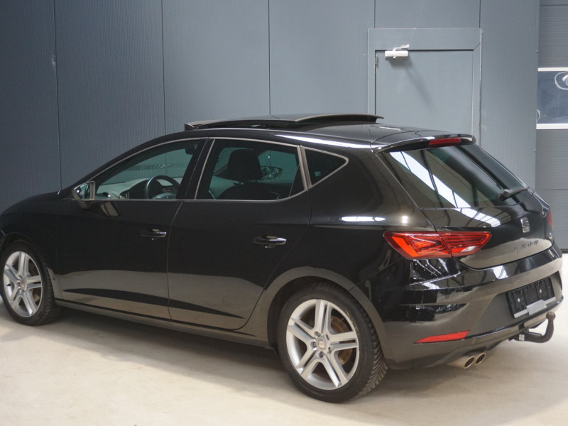 2020 SEAT Leon с пробегом 107 198 км