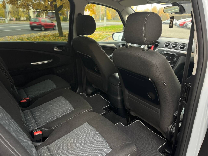 2013 Ford Galaxy с пробегом 242 000 км