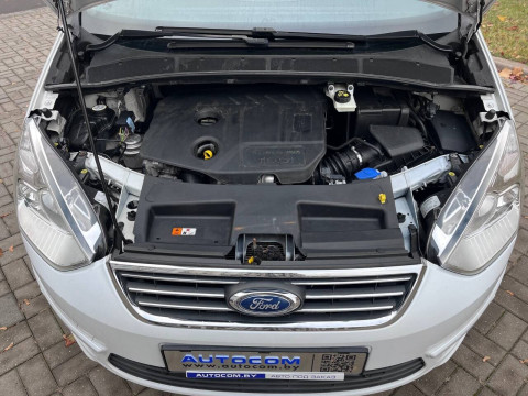 2013 Ford Galaxy с пробегом 242 000 км