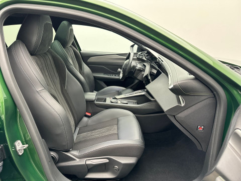 2022 Peugeot 308 с пробегом 120 000 км