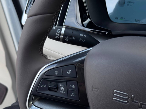 2024 BYD Song Plus с пробегом 10 км