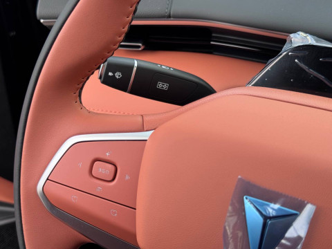 2024 Changan Deepal (Shenlan) S07 215 MAX 2024 с пробегом 10 км