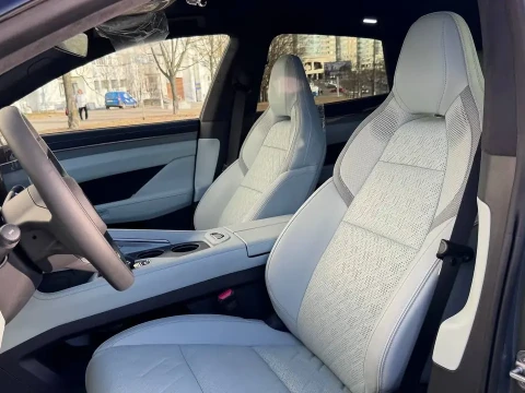 2024 Zeekr 001 с пробегом 5 км