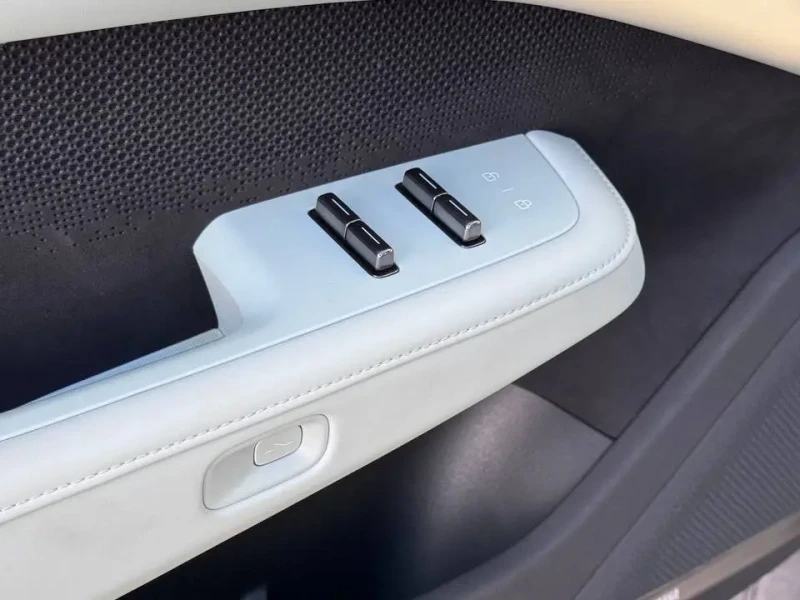 2024 Zeekr 001 с пробегом 5 км