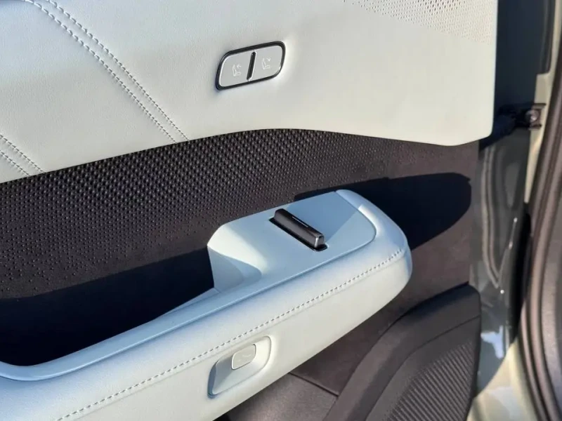 2024 Zeekr 001 с пробегом 5 км