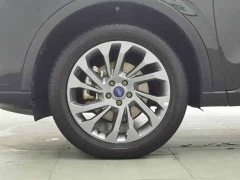 2022 Ford Equator с пробегом 15 224 км