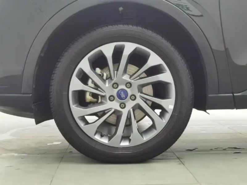 2022 Ford Equator с пробегом 15 224 км