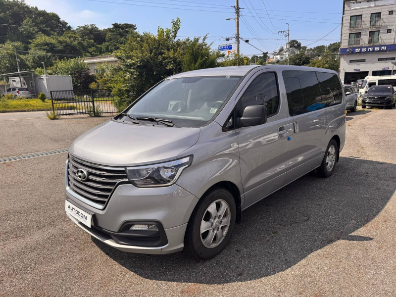 Hyundai Grand Starex